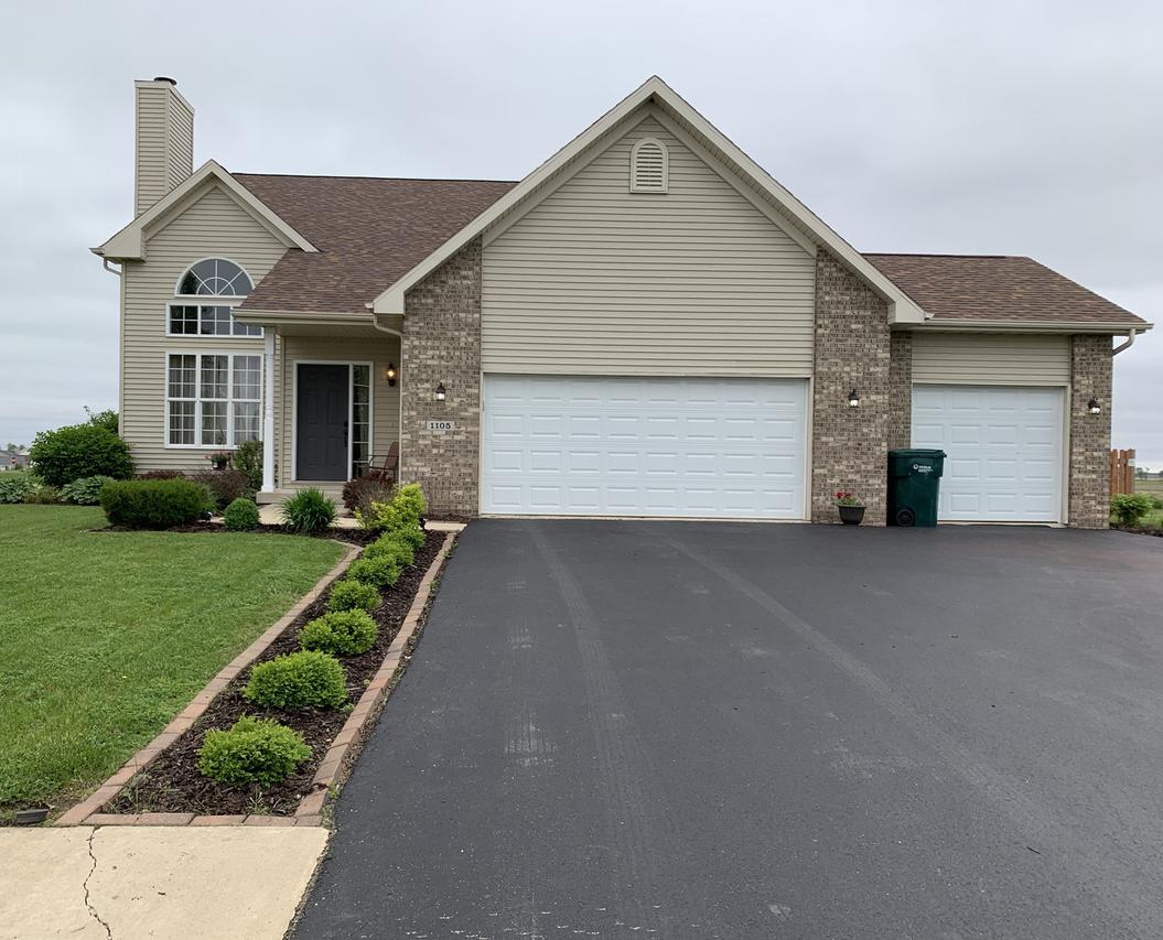 1105 Illinois St., Davis Junction, IL 61020