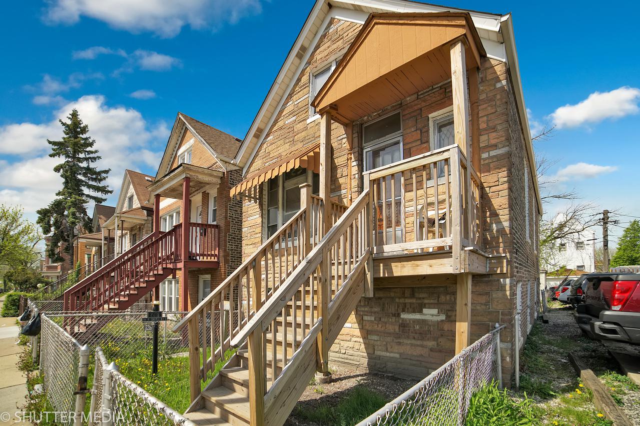 2216 S Kostner Ave., Chicago, IL 60623