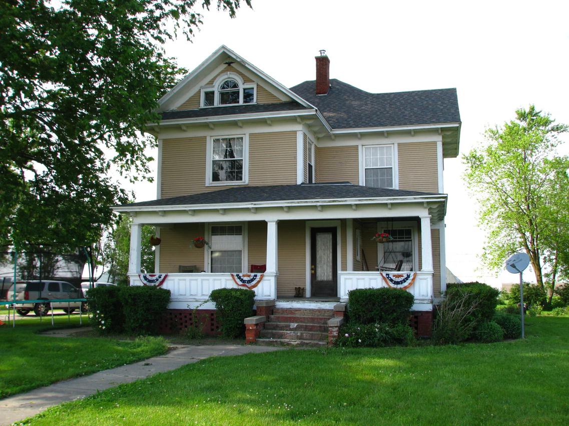 198 E 1350 North Rd., Atwood, IL 61913