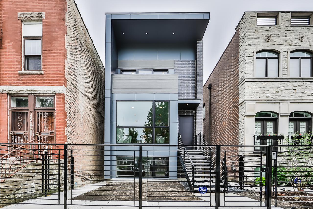 2055 W Erie St., Chicago, IL 60612