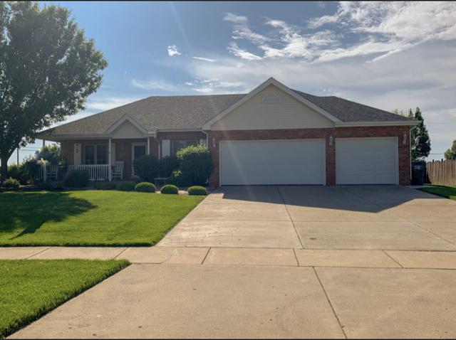2586 Cattleman Dr., New Lenox, IL 60451