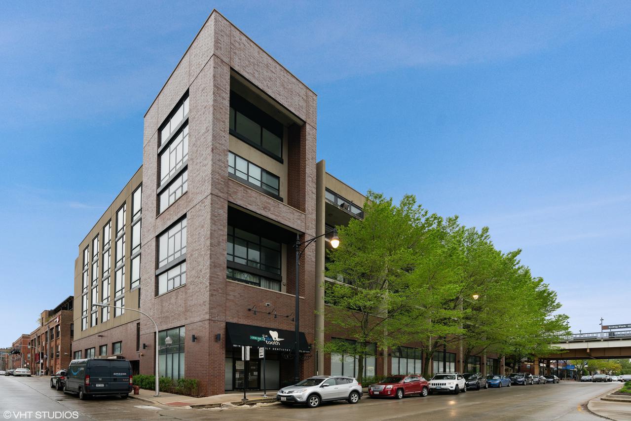 3946 N Ravenswood Ave. #603, Chicago, IL 60613
