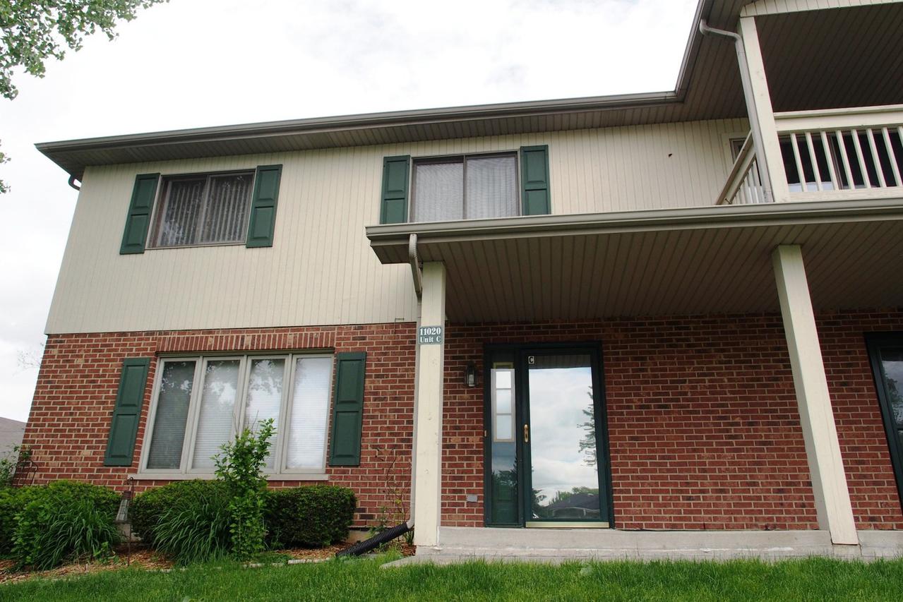 11020 Eagle Dr. #4C, Palos Hills, IL 60465
