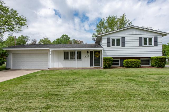 18300 W Lee Cir., Gurnee, IL 60031