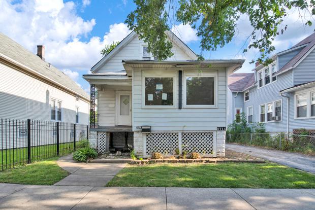 5714 W Erie St., Chicago, IL 60644