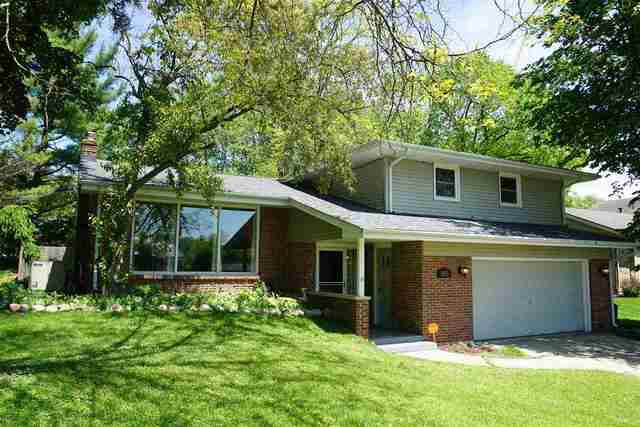 3055 Spring Lake Dr., Rockford, IL 61114