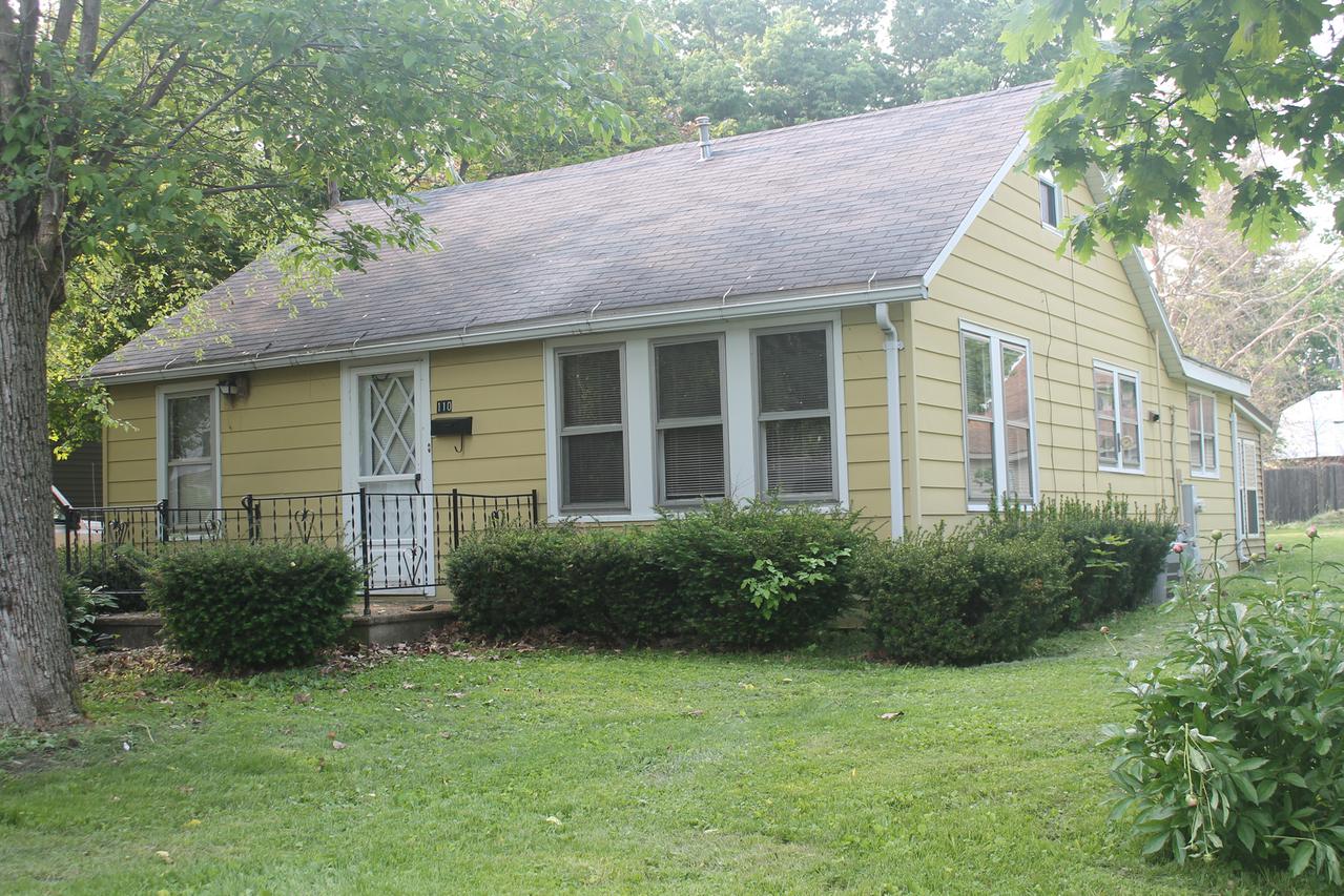 110 W Grant St., Sheridan, IL 60551