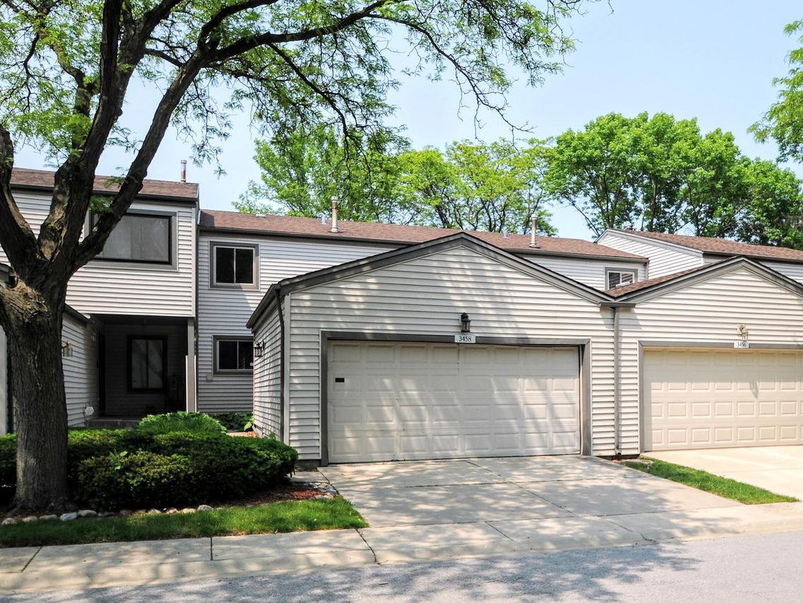 3458 Golfview Dr., Hazel Crest, IL 60429