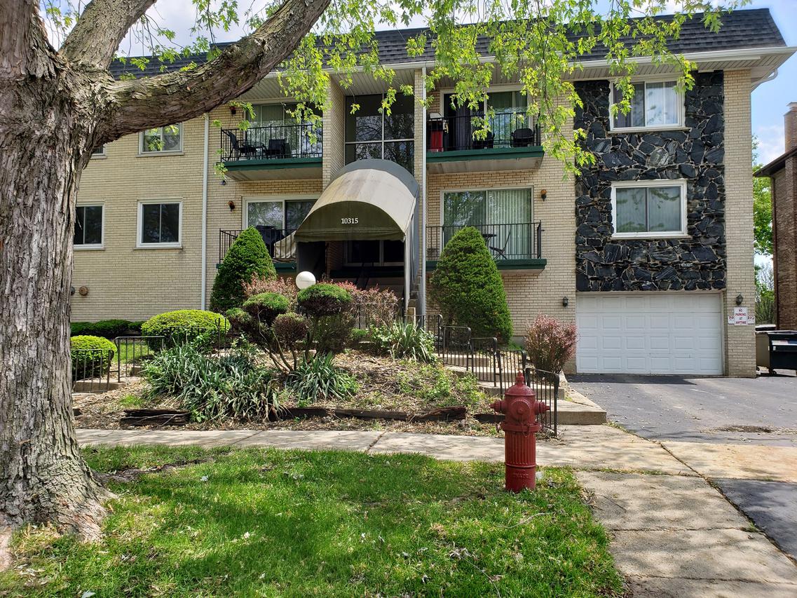 10315 Austin Ave. #7, Oak Lawn, IL 60453