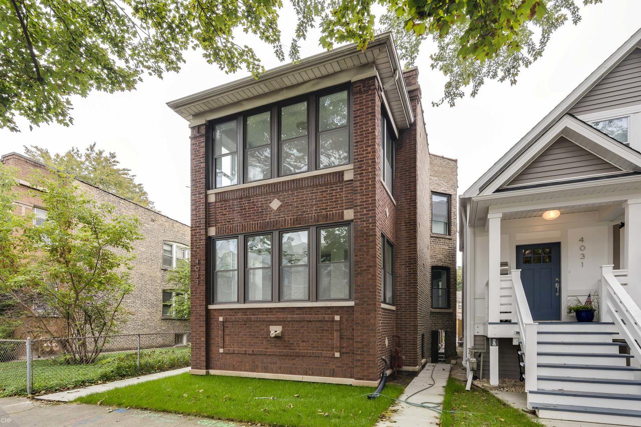 4033 N Spaulding Ave., Chicago, IL 60618