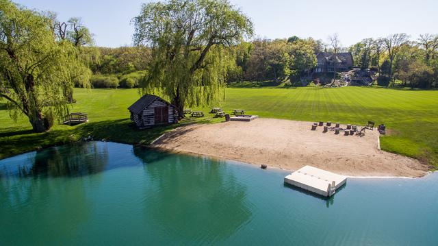2780 Nish Rd., Crystal Lake, IL 60012