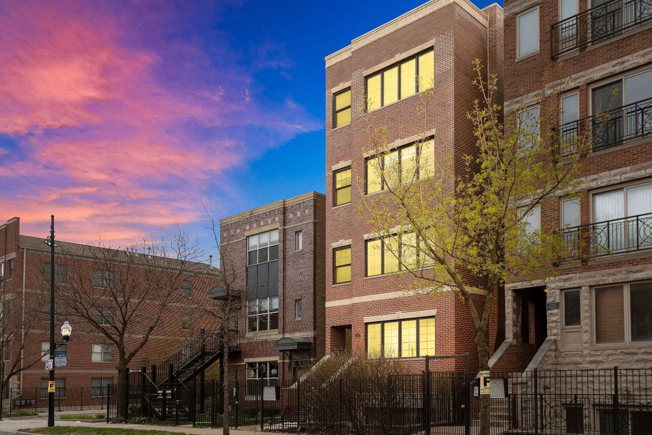 2503 W Harrison St. #4, Chicago, IL 60612