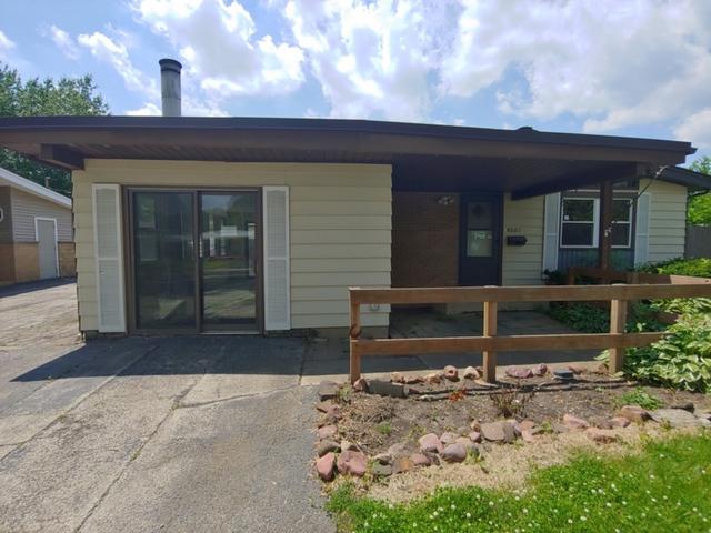 4003 Raven Ln., Rolling Meadows, IL 60008