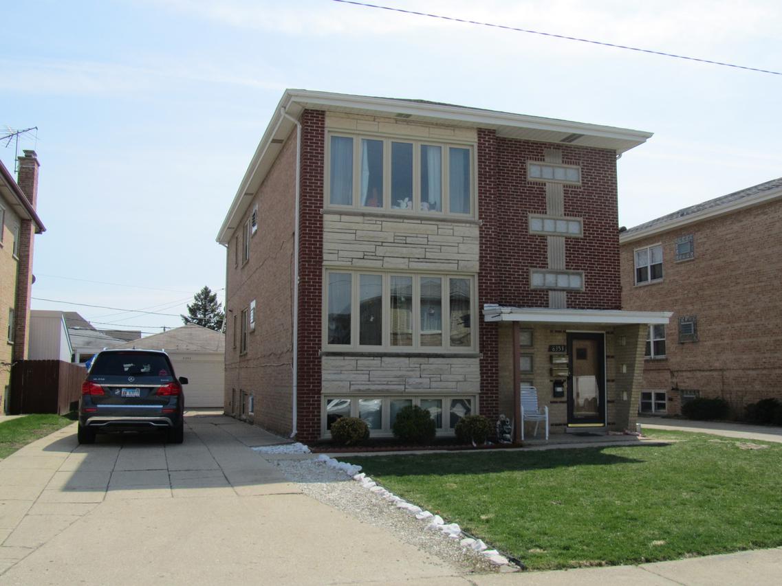 8353 W Berwyn Ave., Chicago, IL 60656