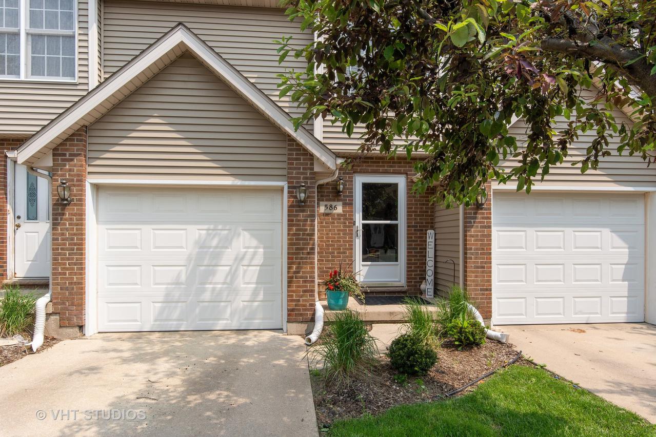 586 S Peace Rd., Sycamore, IL 60178
