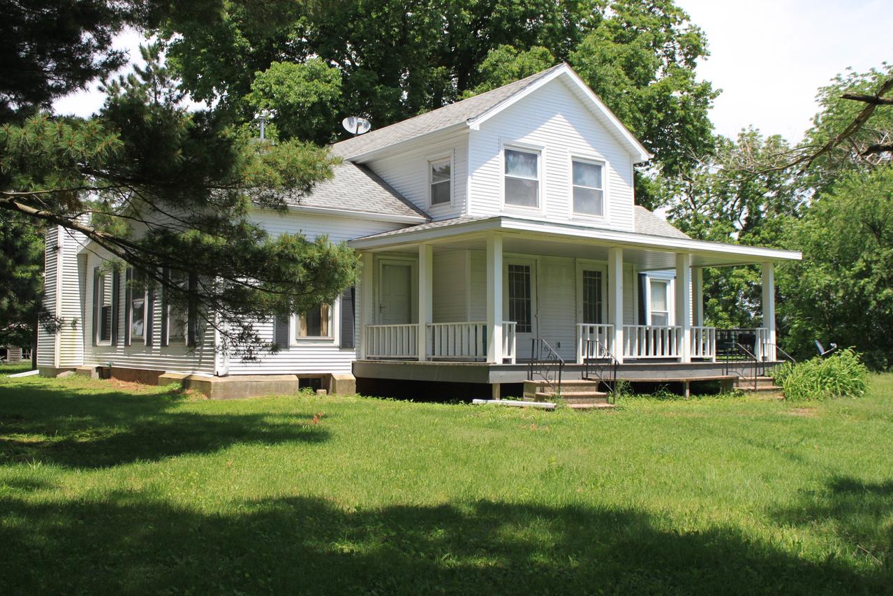 157 Il Highway 92, Tampico, IL 61283