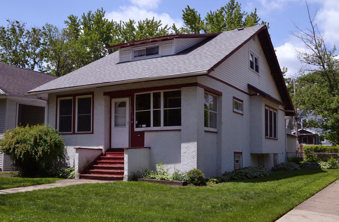 9800 S Walden Pkwy., Chicago, IL 60643
