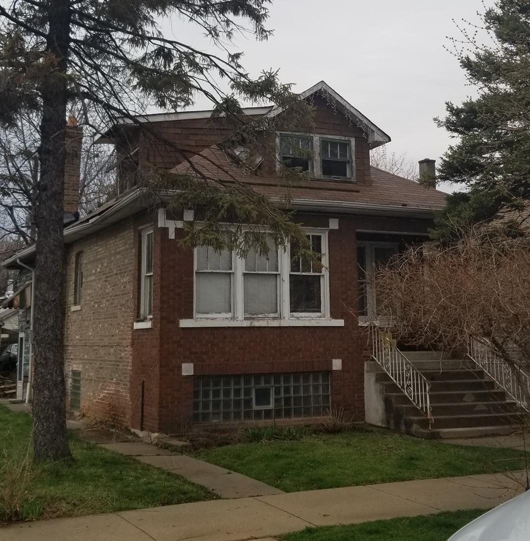 3230 S Komensky Ave., Chicago, IL 60623