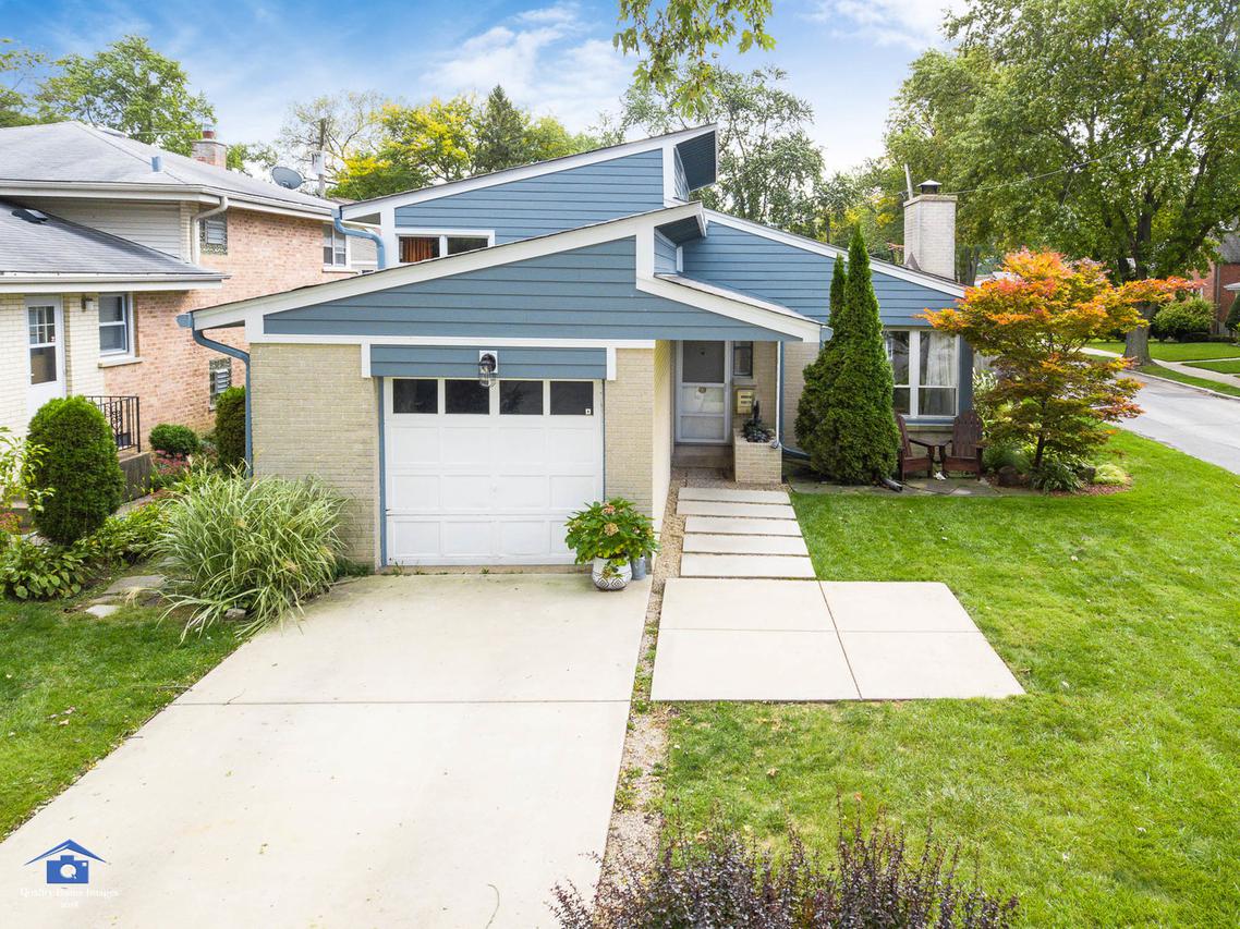 3361 Crain St., Skokie, IL 60076