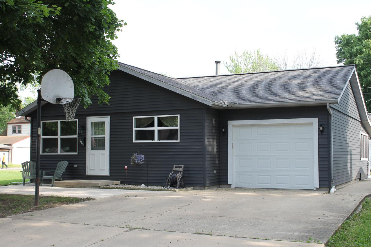 1505 Kansas St., Ottawa, IL 61350