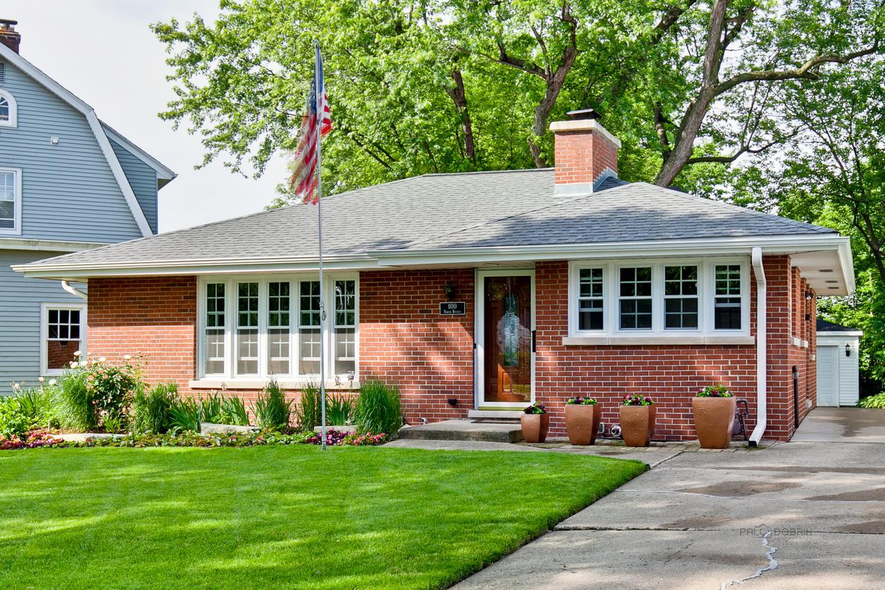 100 N Russel St., Mount Prospect, IL 60056