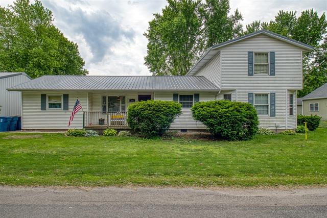 404 E Wood St., Colfax, IL 61728