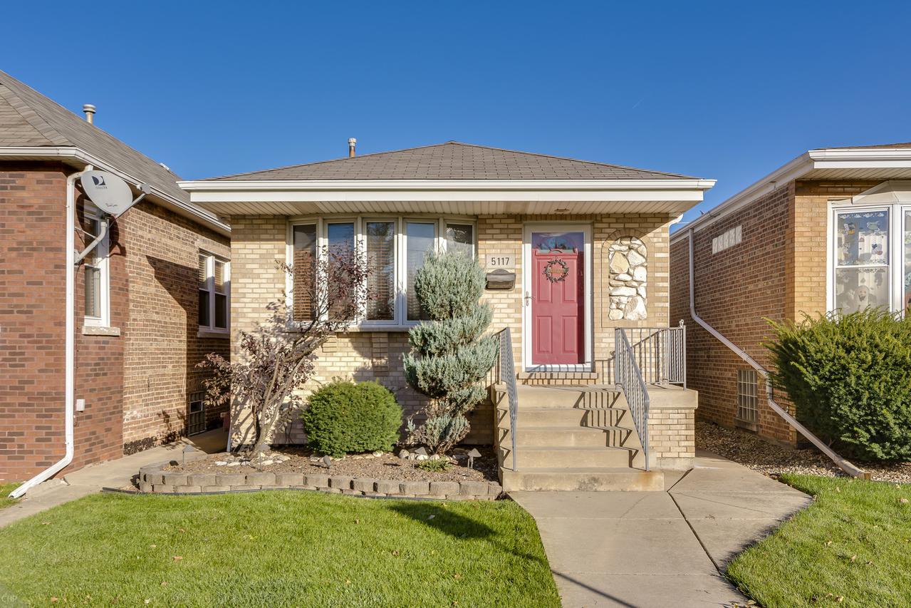 5117 S Rutherford Ave., Chicago, IL 60638