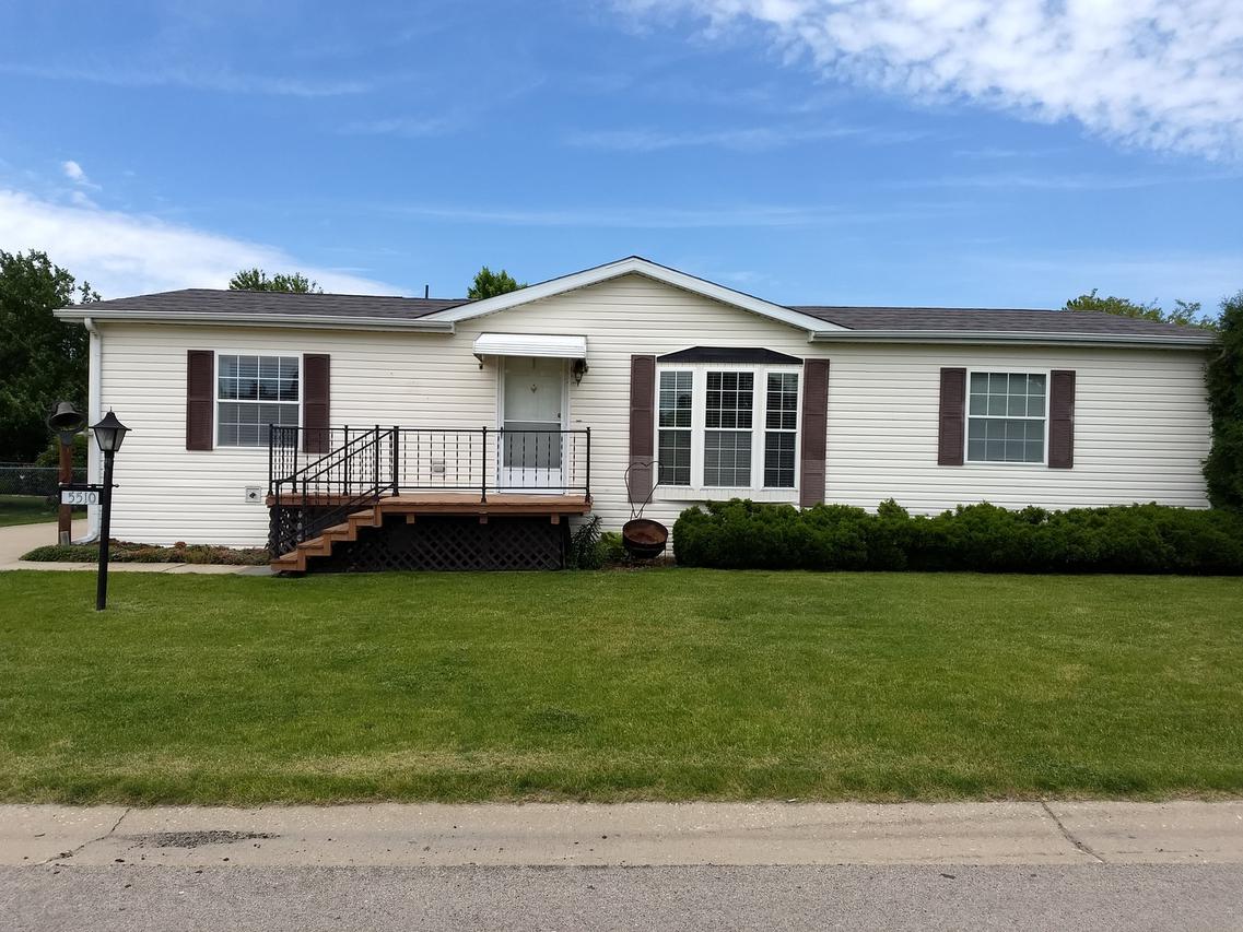 5510 Irving Blvd., Machesney Park, IL 61115
