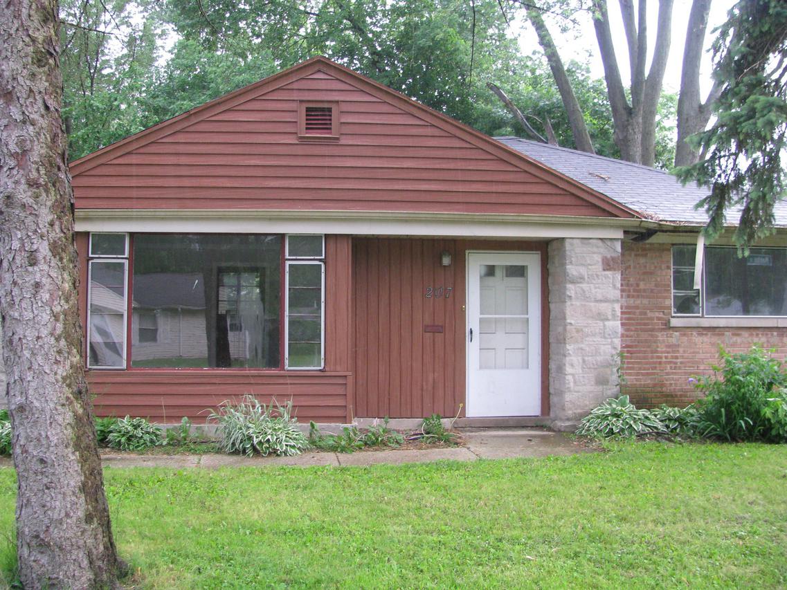 207 Mantua St., Park Forest, IL 60466