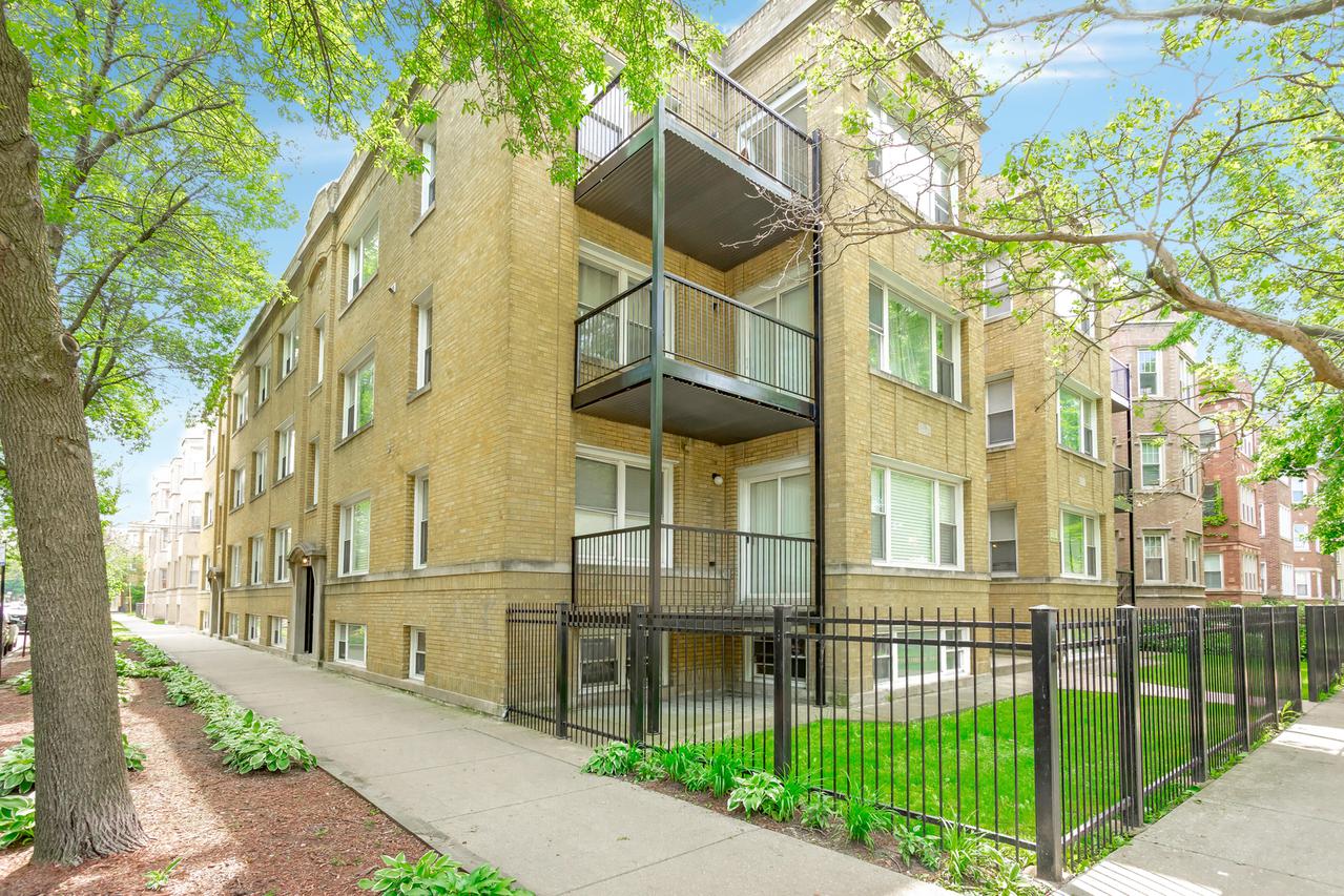 2321 W Rosemont Ave. #G, Chicago, IL 60659