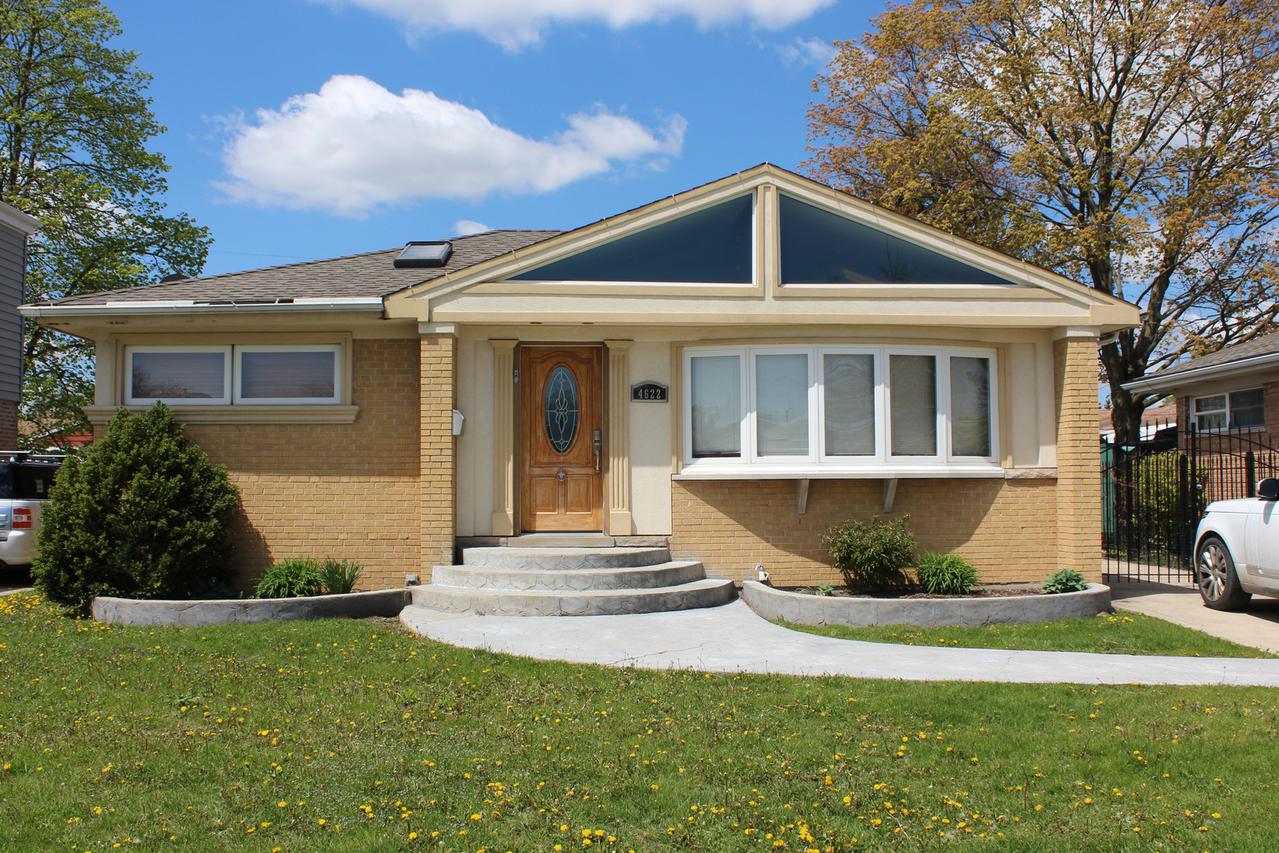 4622 Kolze Ave., Schiller Park, IL 60176