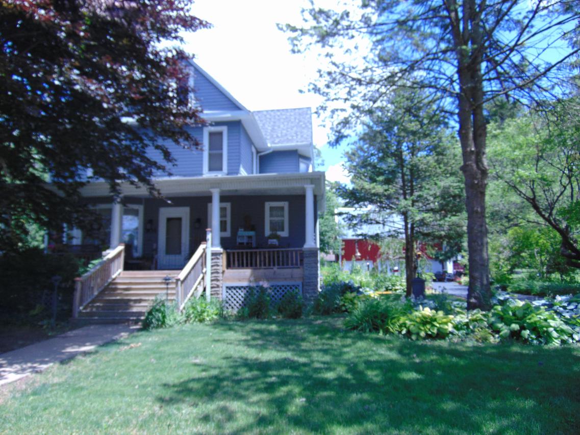 301 S Washington St., Mansfield, IL 61854