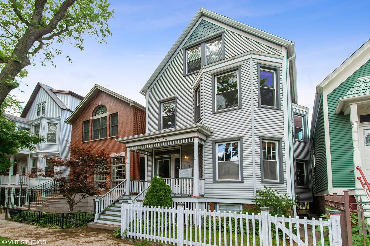 2102 W Belle Plaine Ave., Chicago, IL 60618