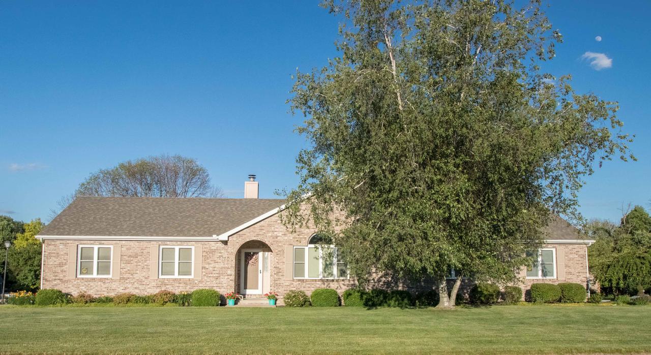 1314 Fairway Dr., Danville, IL 61832