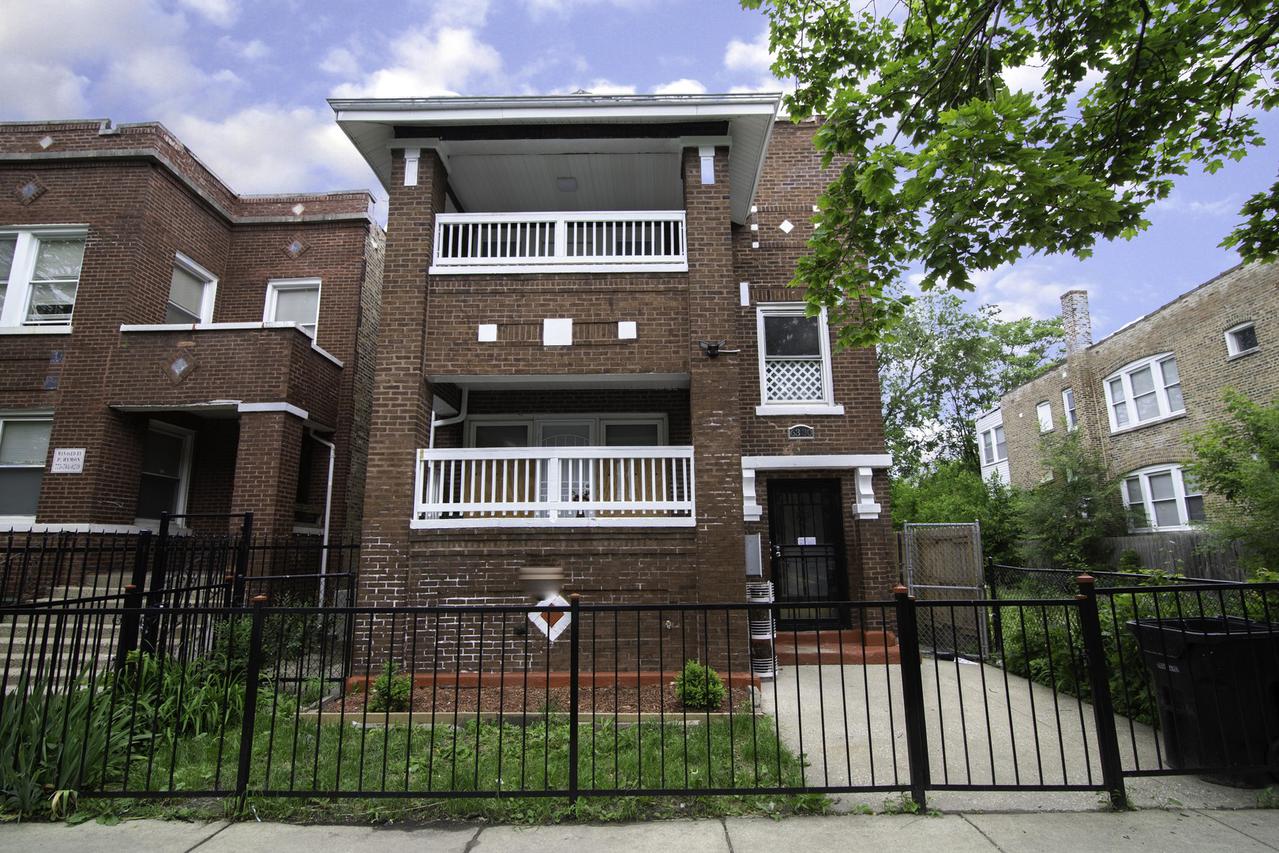 6330 S Artesian Ave., Chicago, IL 60629