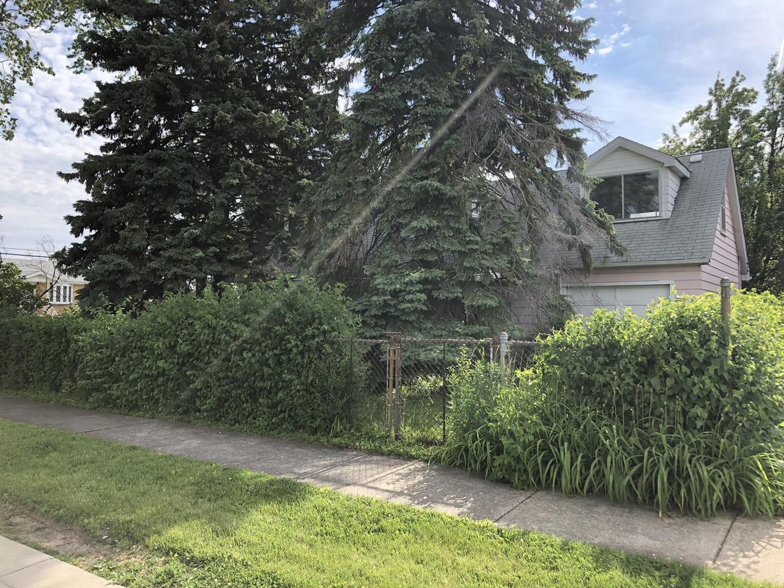 7750 Menard Ave., Burbank, IL 60459