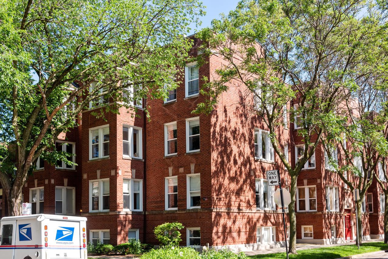 2457 W Leland Ave. #3W, Chicago, IL 60625