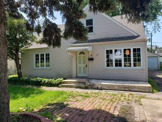 27 Golfview Dr., Northlake, IL 60164