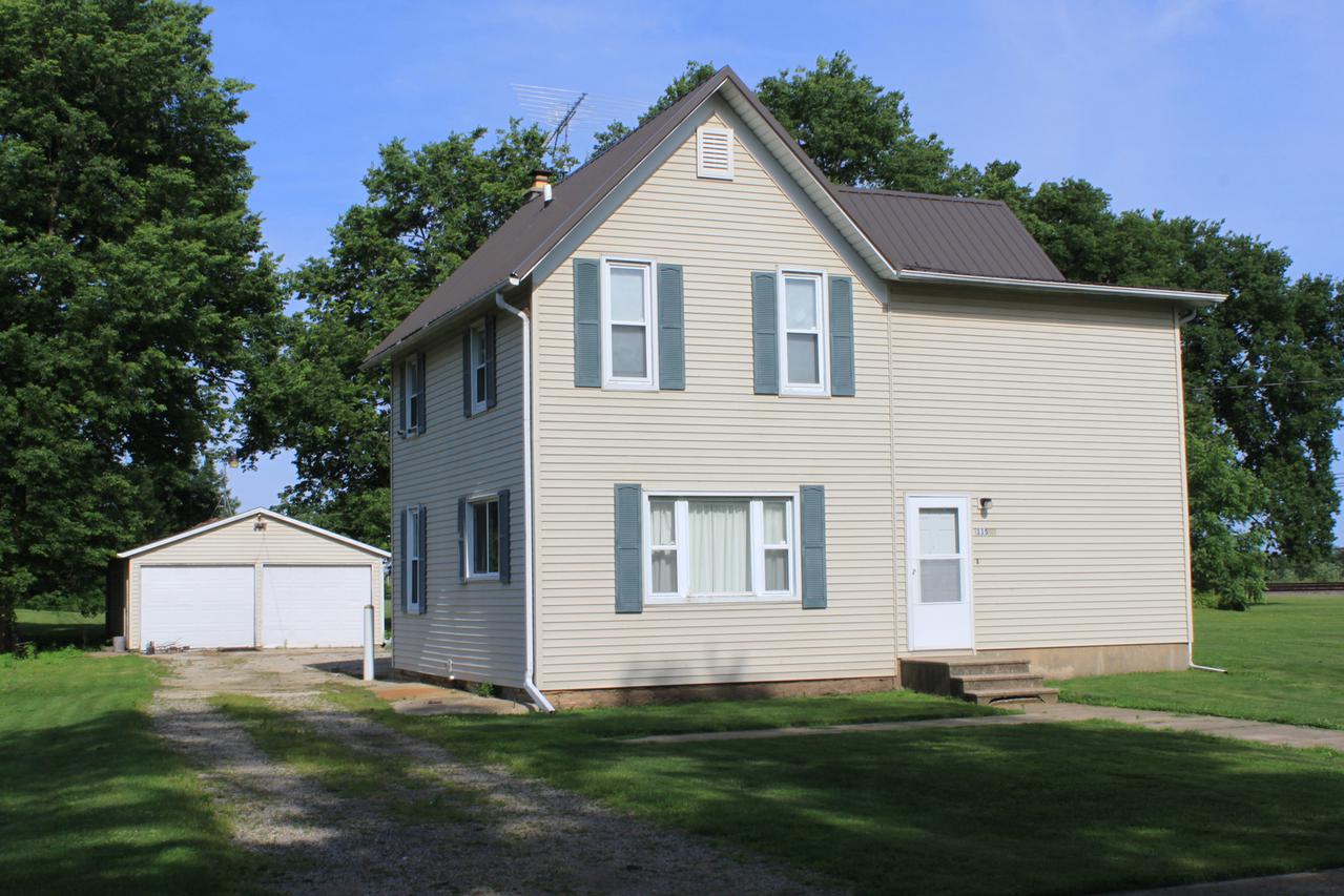 115 S Butler St., Nelson, IL 61021