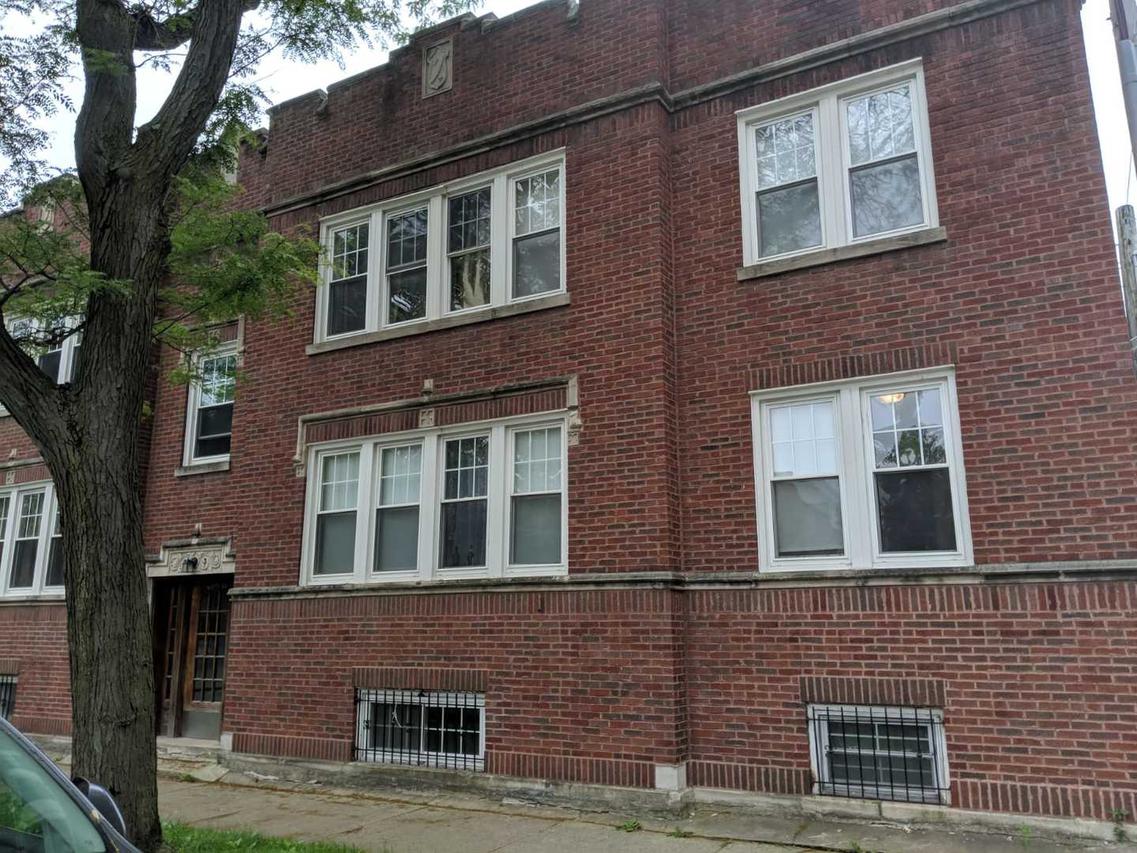2611 W Arthur Ave. #1, Chicago, IL 60645