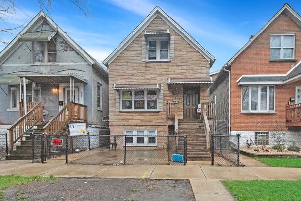 439 W 44th Pl., Chicago, IL 60609