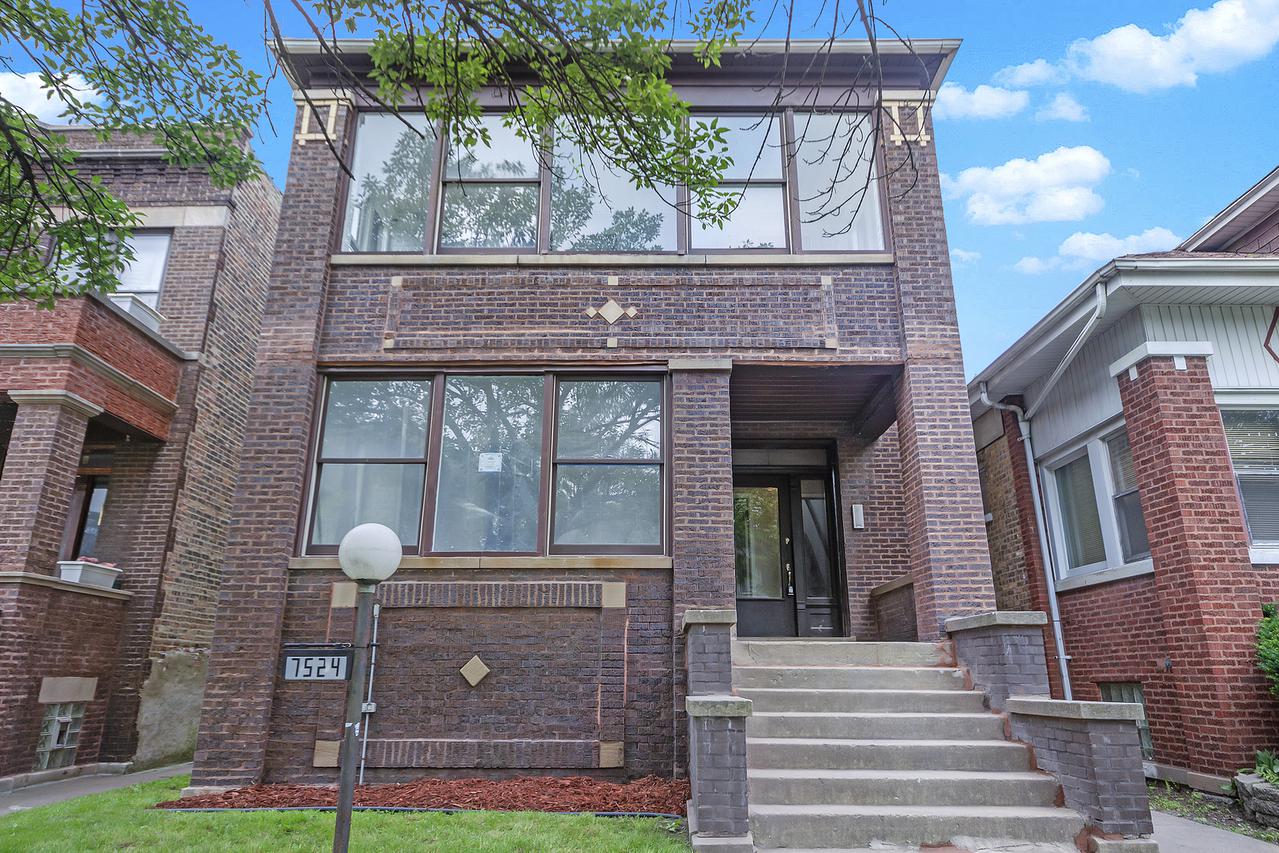7524 S Evans Ave., Chicago, IL 60619