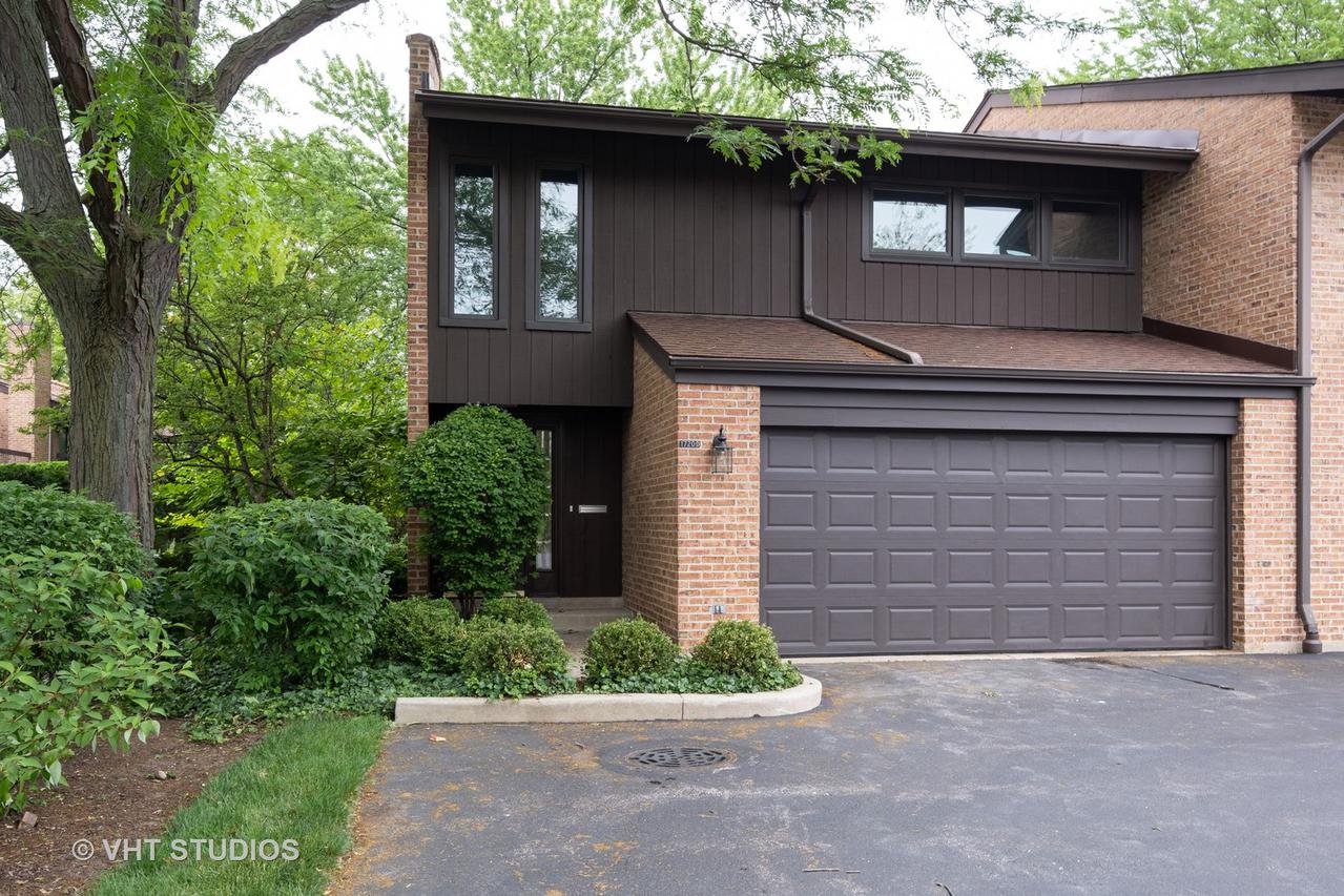 1720 Wildberry Dr. #UNIT-D, Glenview, IL 60025
