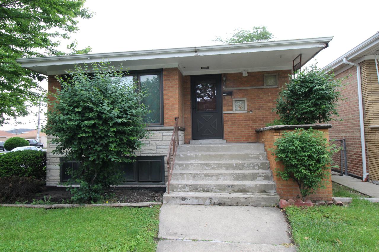 6158 W 64 Pl., Chicago, IL 60638
