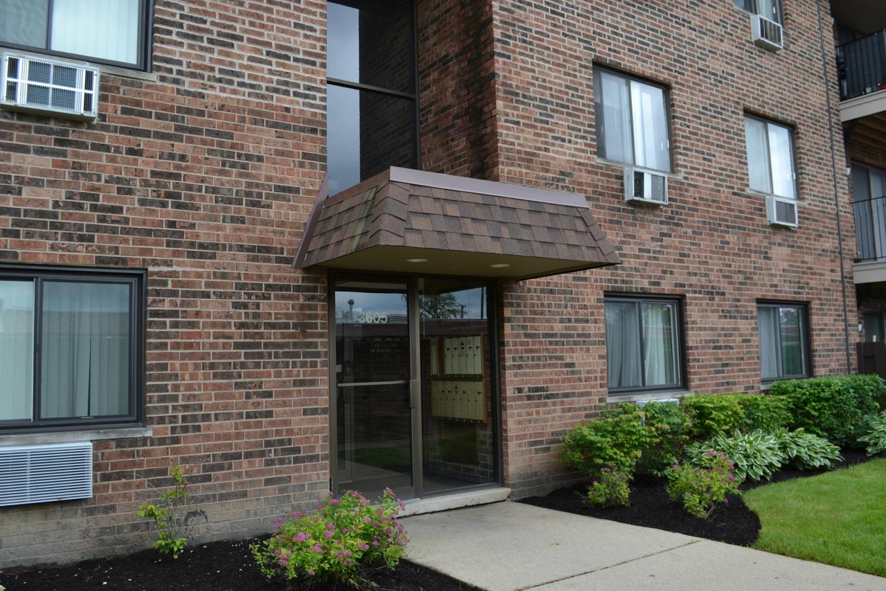 3605 Central Rd. #303, Glenview, IL 60025