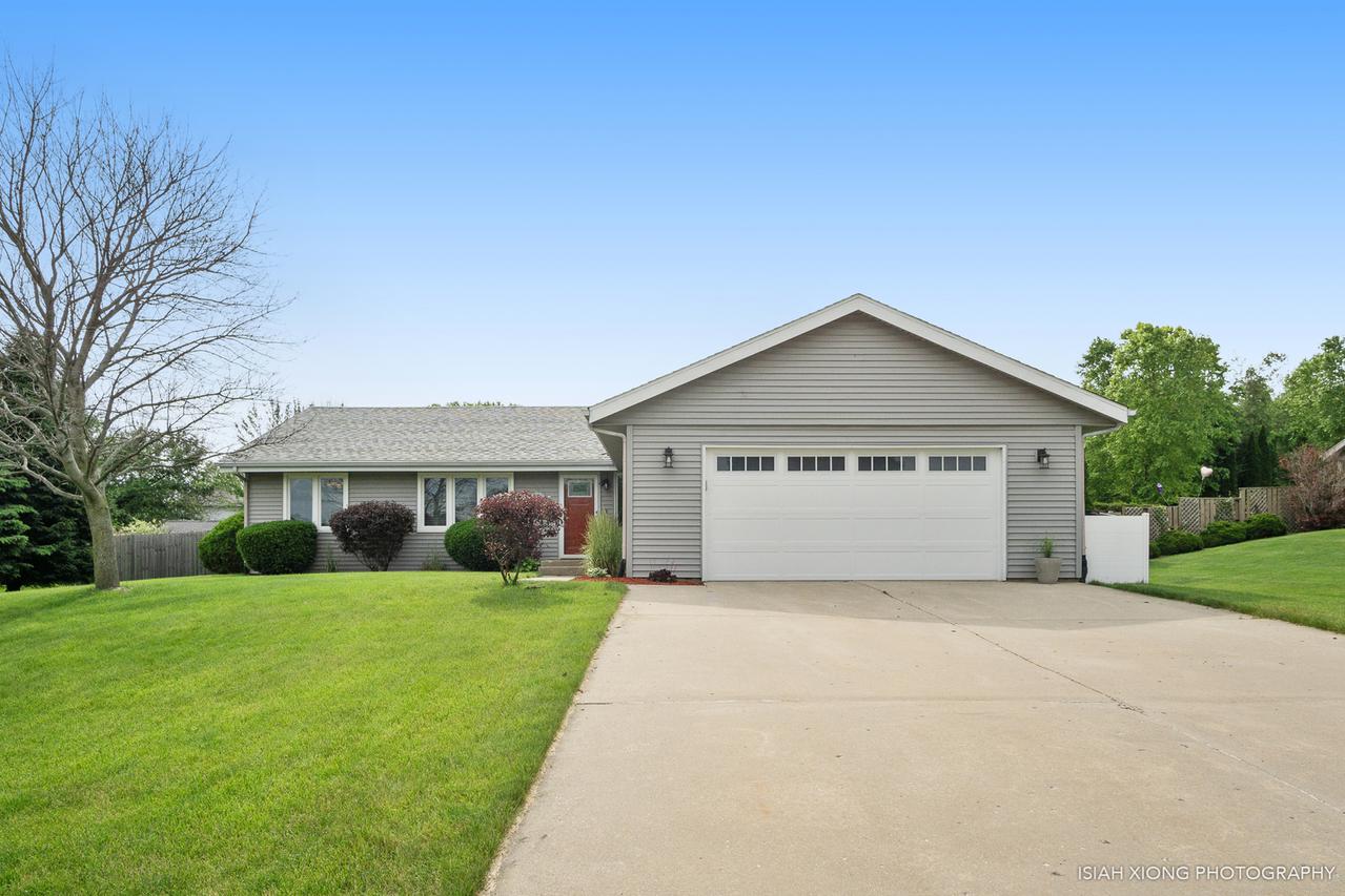 9364 Edgefield, Roscoe, IL 61073