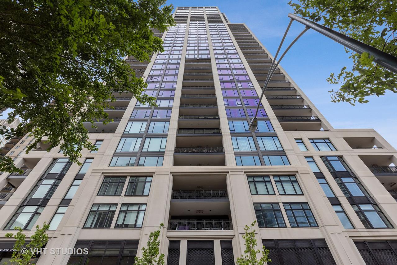 9 W Walton St. #2902, Chicago, IL 60610