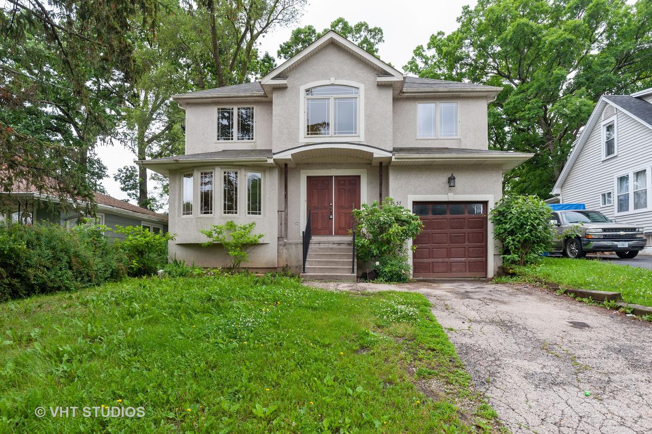 637 Pleasure Dr., Mundelein, IL 60060