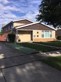 8705 S 52nd Ave., Oak Lawn, IL 60453