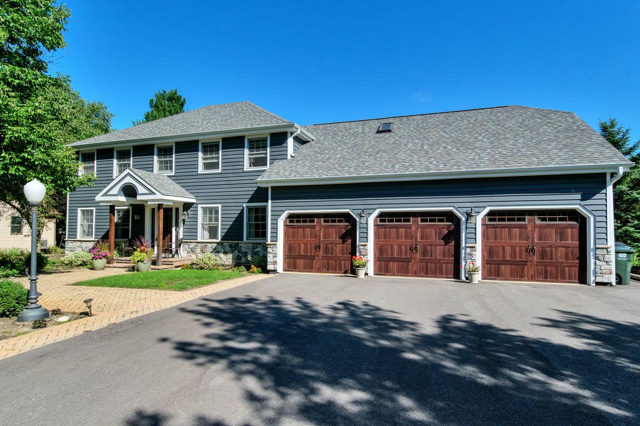 23328 Rebecca Ct., Naperville, IL 60564